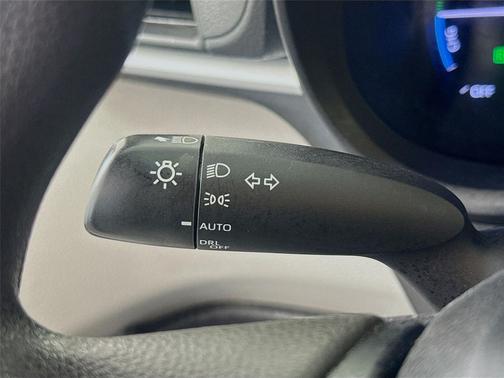 2022 Toyota Sienna LE