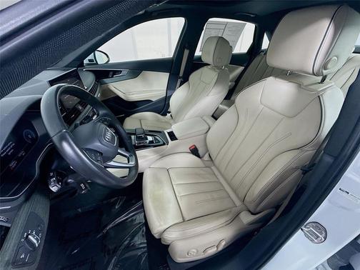 2023 Audi A4 45 S line Premium Plus