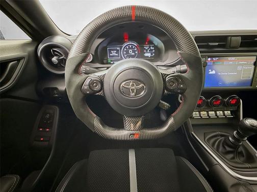 2024 Toyota GR86 Premium