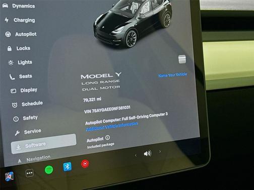 2022 Tesla Model Y Long Range Dual Motor All-Wheel Drive