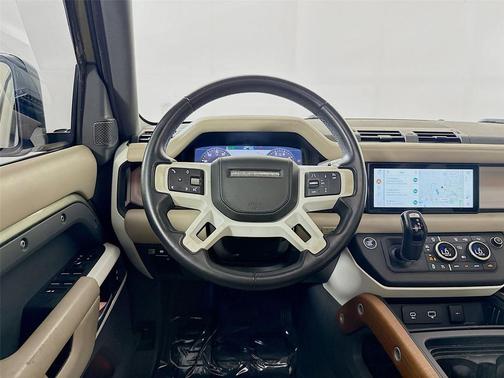 Pangea Green Metallic 2020 Land Rover Defender 110 HSE