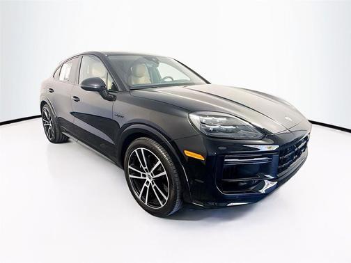 2025 Porsche Cayenne Cayenne Turbo E-Hybrid