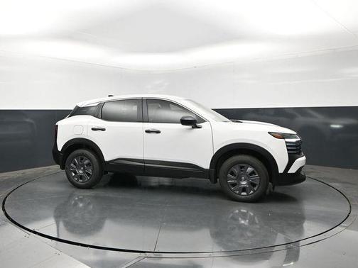 Fresh Powder 2026 Nissan Kicks S