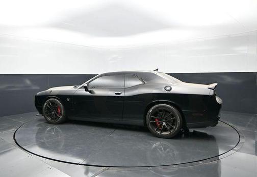 Pitch Black Clearcoat 2023 Dodge Challenger SRT Hellcat