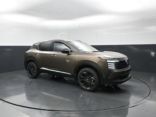 Bronze Metallic 2027 Nissan Kicks SR