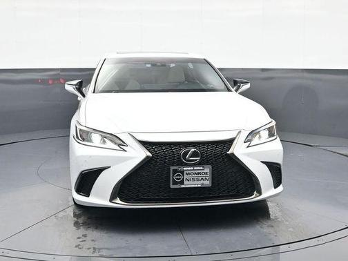Ultra White 2023 Lexus ES 350 F Sport