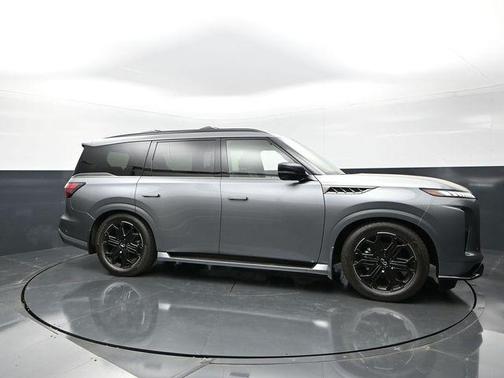Dynamic Metal 2026 INFINITI QX80 SPORT