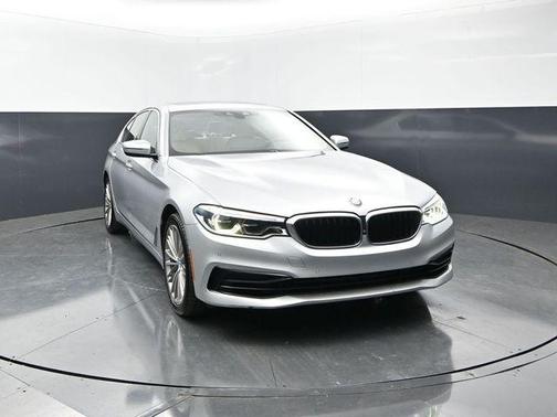 Glacier Silver Metallic 2020 BMW 540 i xDrive