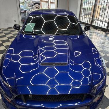 2016 Ford Shelby GT350 Base