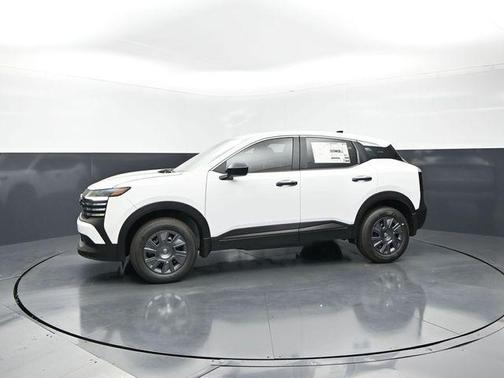 Fresh Powder 2026 Nissan Kicks S