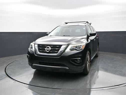 Magnetic Black 2017 Nissan Pathfinder SV