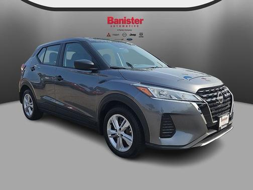 2023 Nissan Kicks S