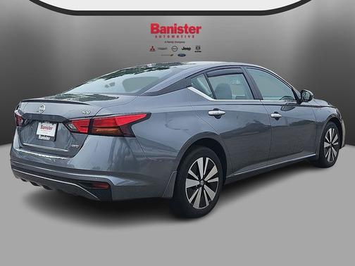 2022 Nissan Altima 2.5 SV