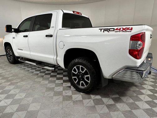 2015 Toyota Tundra SR5