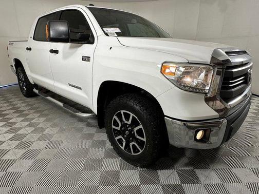 2015 Toyota Tundra SR5