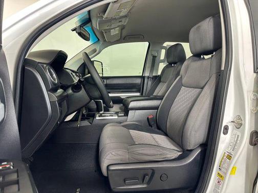 2015 Toyota Tundra SR5