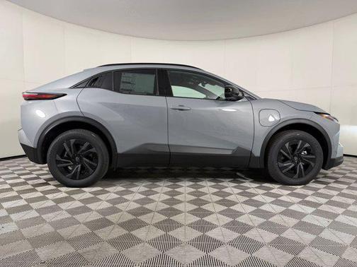 Gray 2026 Toyota C-HR SE