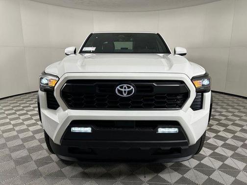 2025 Toyota Tacoma Hybrid TRD Off Road