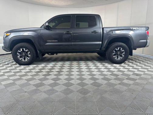 2023 Toyota Tacoma TRD Off-Road