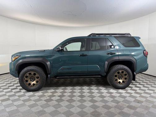 Everest 2025 Toyota 4Runner Hybrid Trailhunter