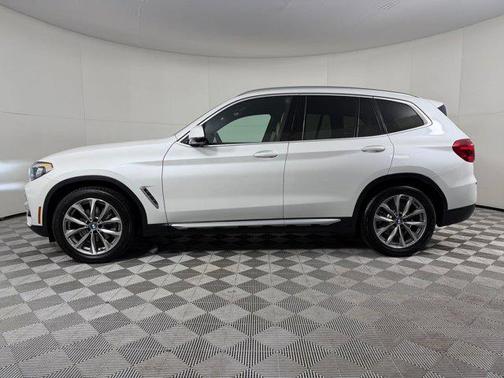 Mineral White Metallic 2018 BMW X3 xDrive30i