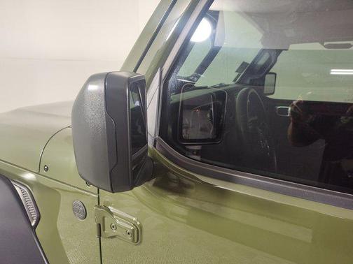 2020 Jeep Wrangler Sport