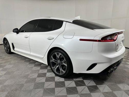 2020 Kia Stinger GT-Line