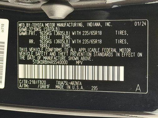 Midnight Black Metallic 2024 Toyota Highlander LE