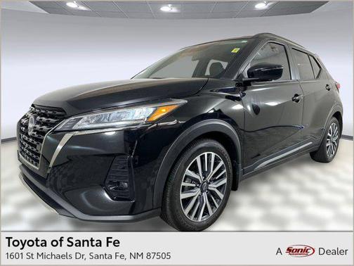 2023 Nissan Kicks SR