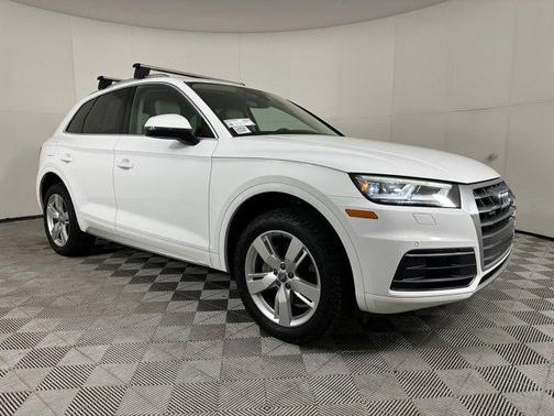 2018 Audi Q5 2.0T Premium Plus