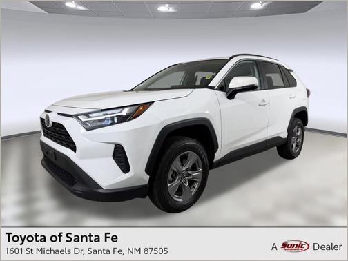 Ice 2025 Toyota RAV4 XLE