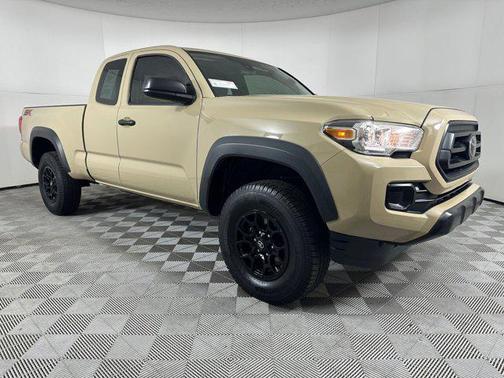 2020 Toyota Tacoma SR