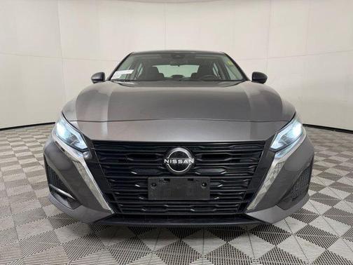 Gun Metallic 2024 Nissan Altima 2.5 SV