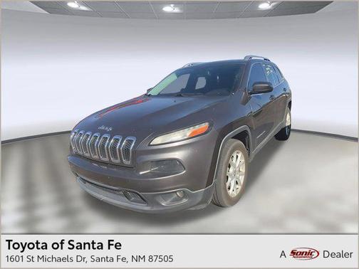 Granite Crystal Metallic Clearcoat 2016 Jeep Cherokee Latitude