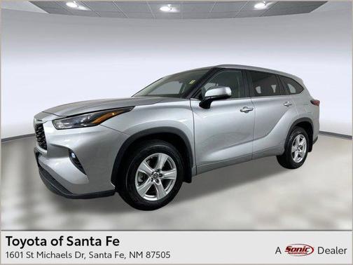 2024 Toyota Highlander LE