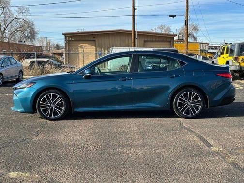 2025 Toyota Camry XLE