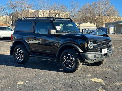 2023 Ford Bronco Base