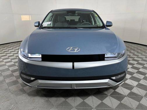 2022 Hyundai IONIQ 5 SE