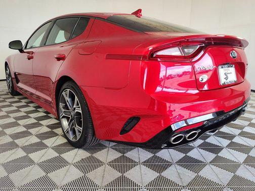 2018 Kia Stinger GT2