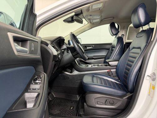 Oxford White 2023 Ford Edge SEL
