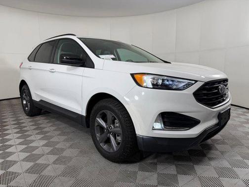 Oxford White 2023 Ford Edge SEL