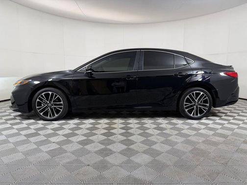 Midnight Black Metallic 2025 Toyota Camry XLE