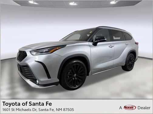 Celestial Silver Metallic 2025 Toyota Highlander XSE