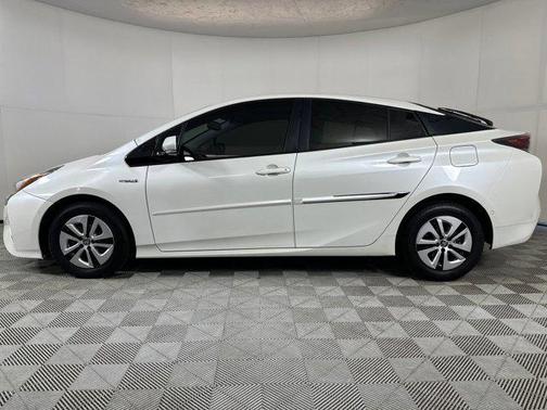 2018 Toyota Prius Four