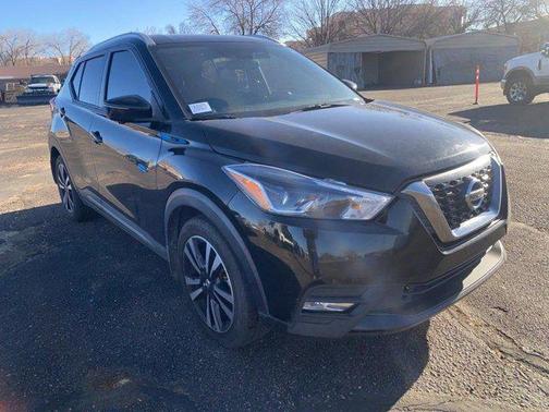 2018 Nissan Kicks SR