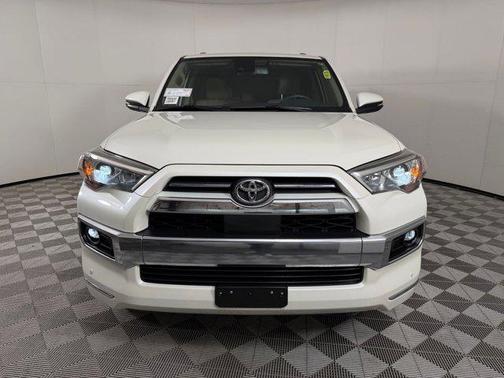 Blizzard Pearl 2021 Toyota 4Runner Limited