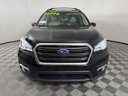Crystal Black Pearl 2022 Subaru Ascent Limited 7-Passenger
