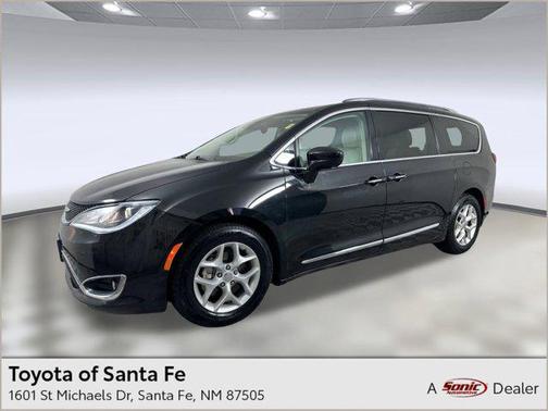 2018 Chrysler Pacifica Touring-L