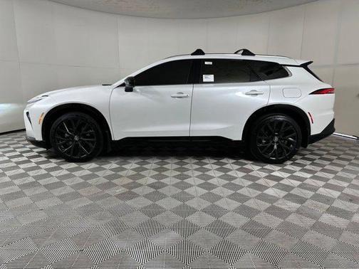 2025 Toyota Crown Signia Limited