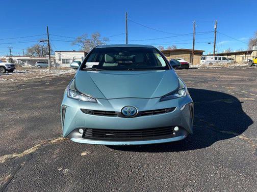 2019 Toyota Prius XLE